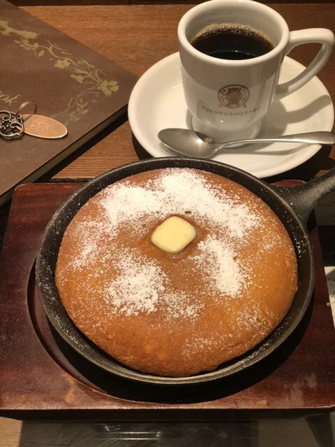 Books and Coffee Fukuroshosabo