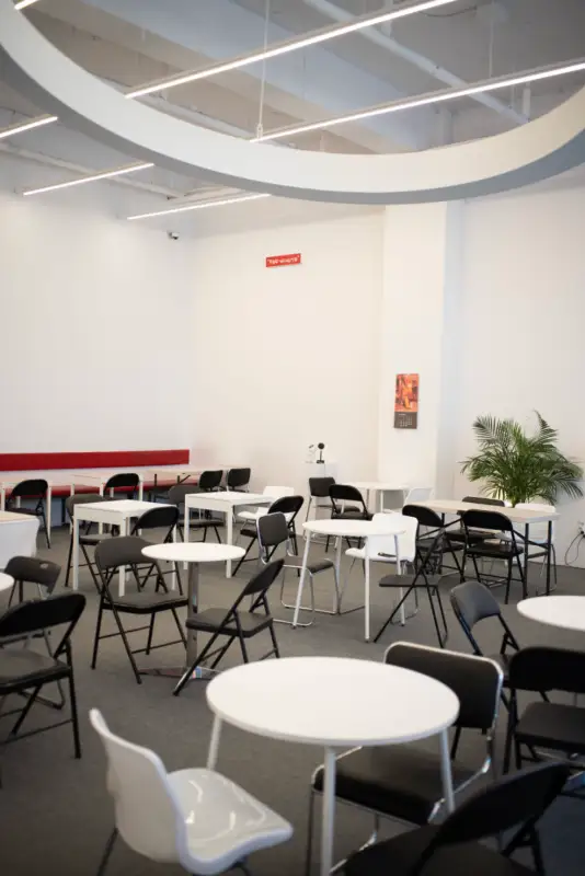 퍼미닛커피-매장내부