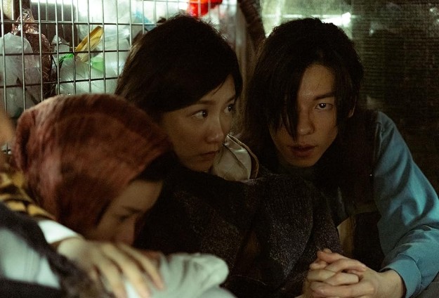 [영화 타년타일 후기/리뷰] OTT 다시보기 보는곳 - 줄거리, 결말, 재밌나요? 재미 있다 vs 재미 없다