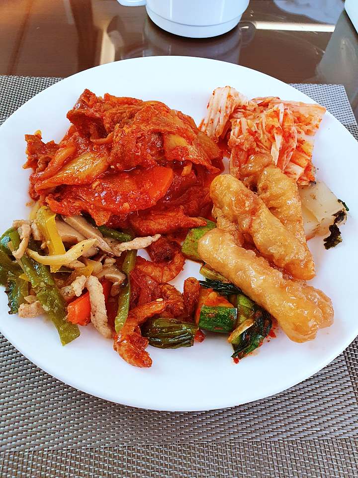 김포 가게 1인 9,900원 호텔 런치 부페 설 기획 가격파괴Why 맛집 추천
