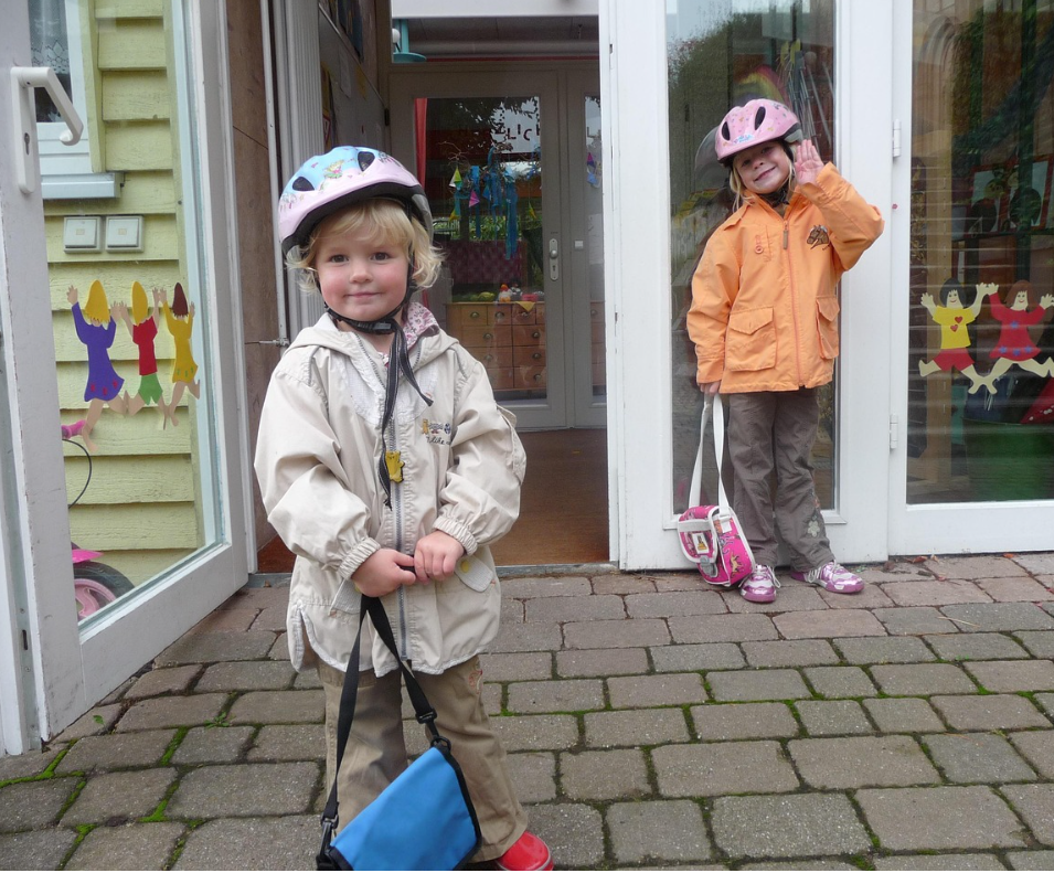 첫 아이 유치원 준비 (생활 습관, 사회성 발달, 부모 역할)