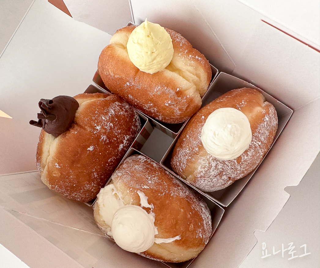 배배꼬 배배꼬메뉴 배배꼬가격 배배꼬추천 배배꼬도넛 도넛 도너츠 아침대용 디저트추천 간식추천 맛있는도넛 내돈내산 bebeco 우유크림도넛 배달디저트