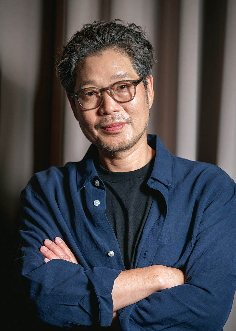 조연상(남): 유재명 (&lsquo;행복의 나라&rsquo;)
