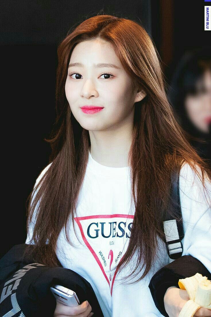아이즈원 김민주 최애사진