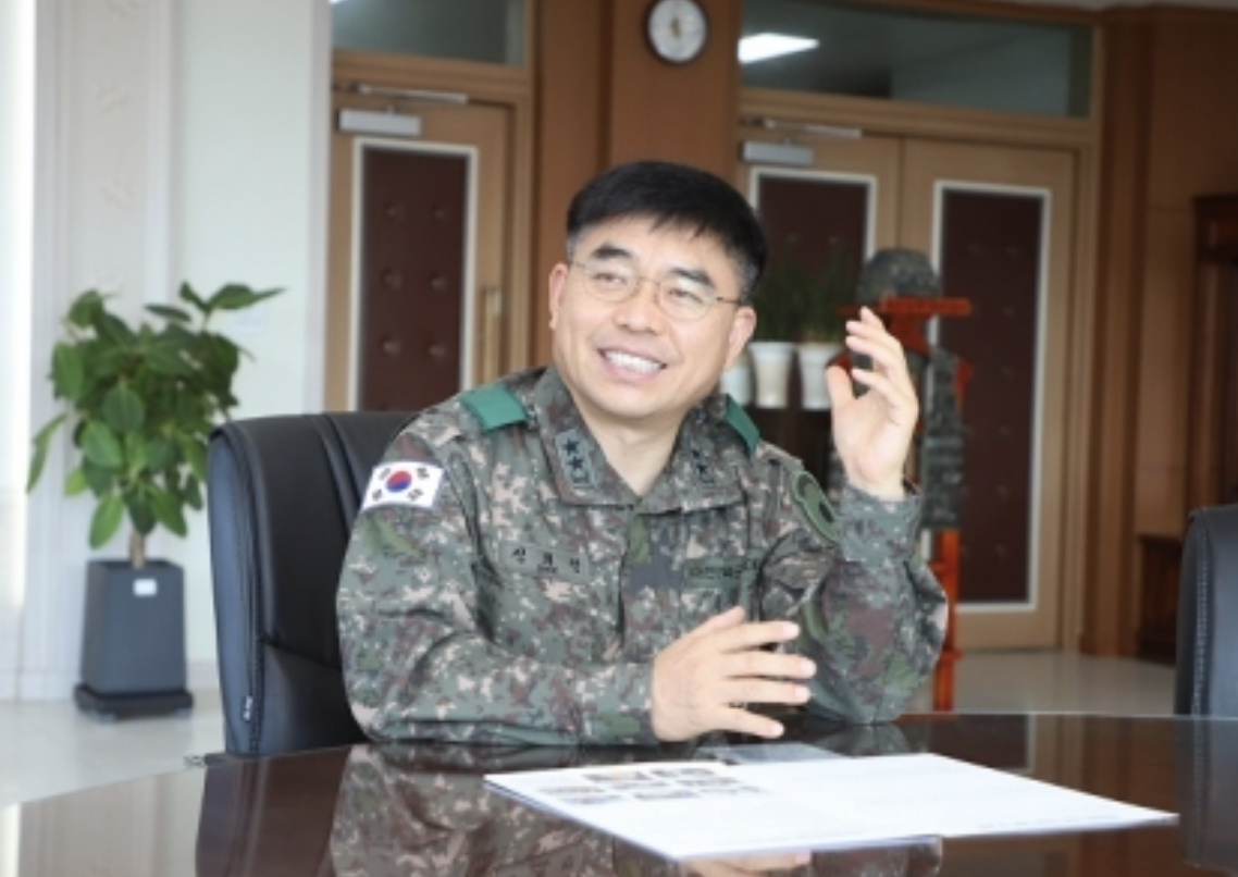 신희현 인터뷰