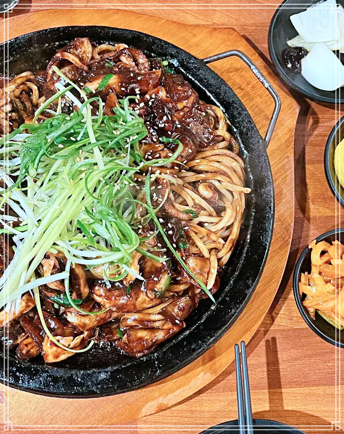 생방송 투데이 경기 파주 세기의 맛대결 돌짜장 맛집