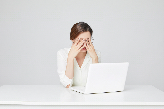 우울증 주요 증상 : 지속적인 피로감