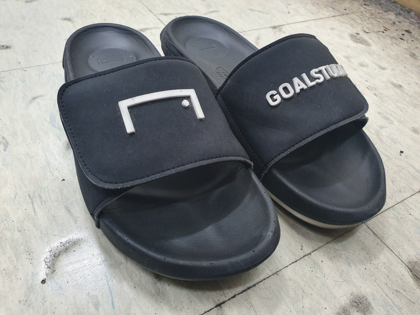 골스튜디오 슬리퍼 디자인_1