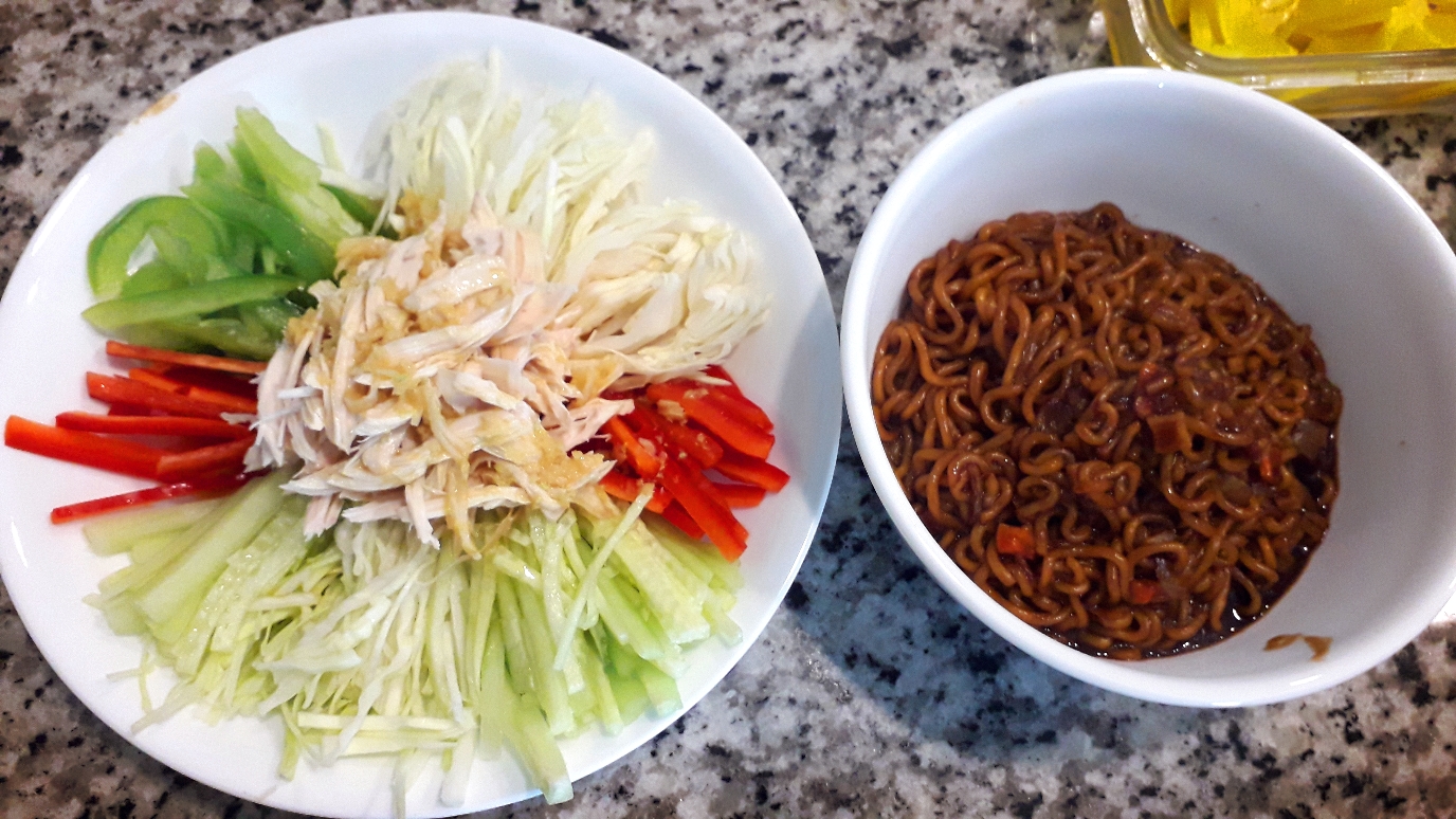 닭가슴살-냉채-짜파게티