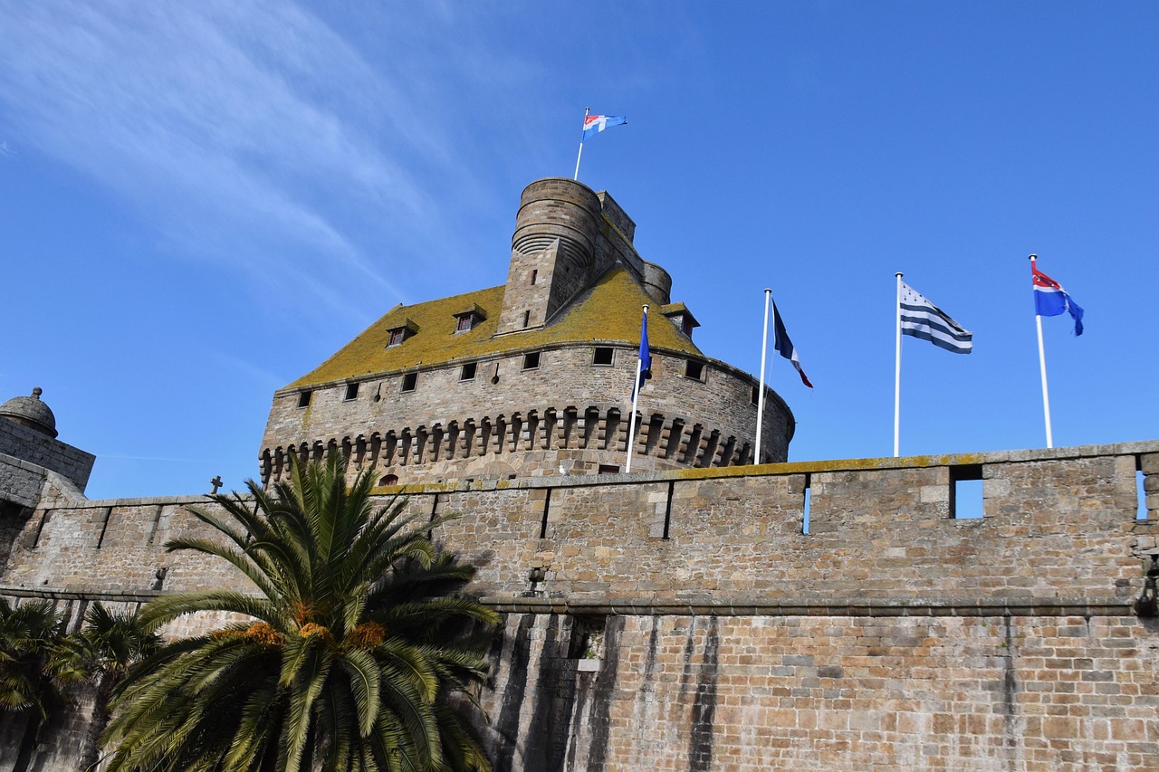 브르타뉴의 바람을 품은 도시