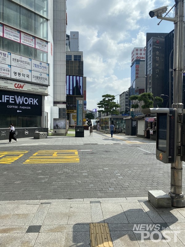 한산한 명동 거리. (사진=이해리 기자)
출처 : 뉴스포스트(https://www.newspost.kr)