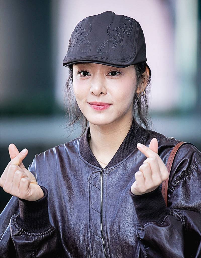 설인아