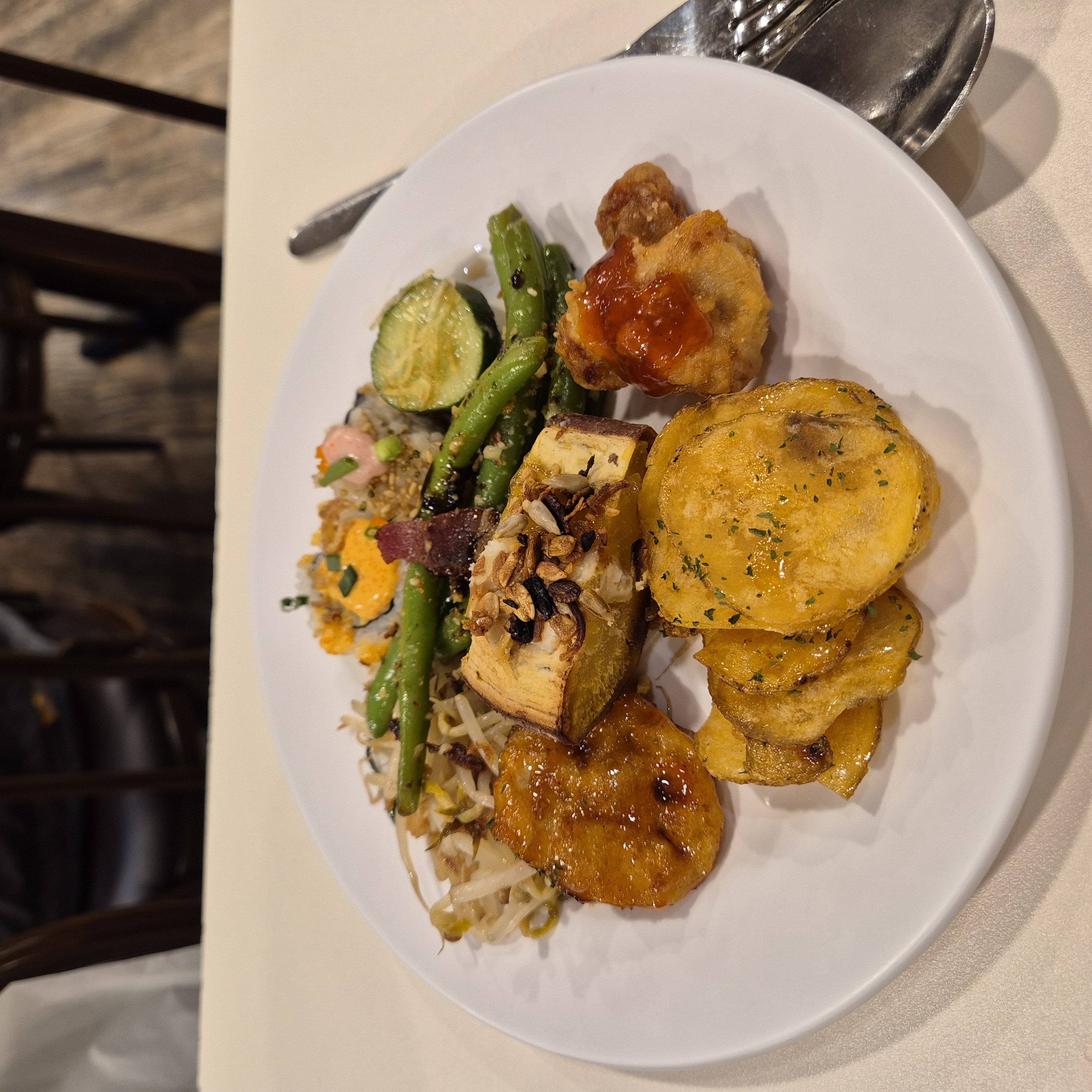 맛있는 허니버터칩과 숙주볶음