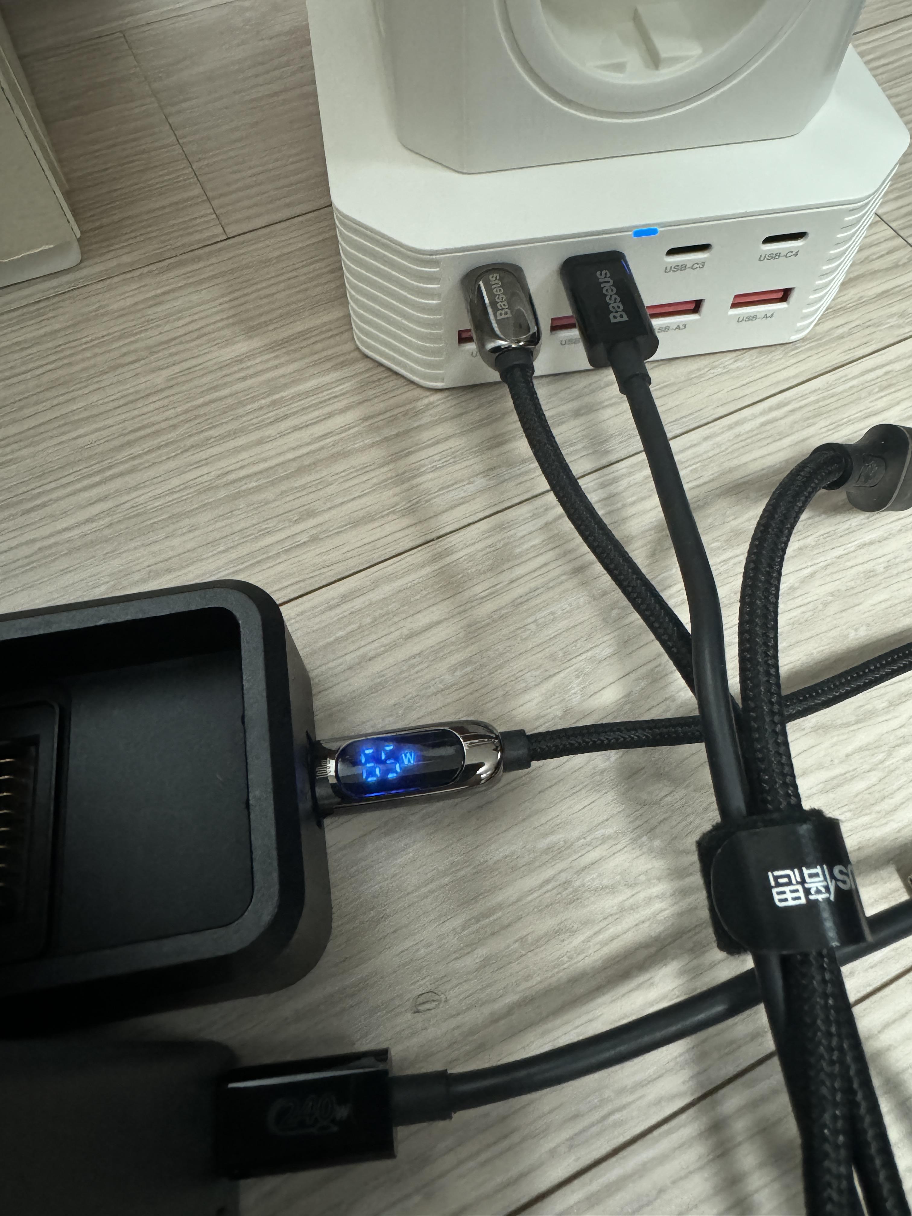멀티탭 고속 USB-C PD 충전기 정리 이미지 9