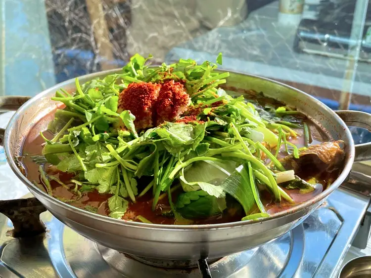 떴다 고여사 가을맞이 재인폭포, 연천호로고루, 주상절리 카약, 민물 매운탕, 붕어찜 맛집 여행 가볼만한 곳 추천 경기도 연천 다시보기