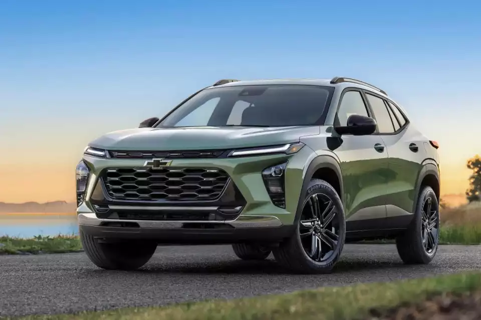 완전변경된 트랙스가 한국에 출시됐습니다.