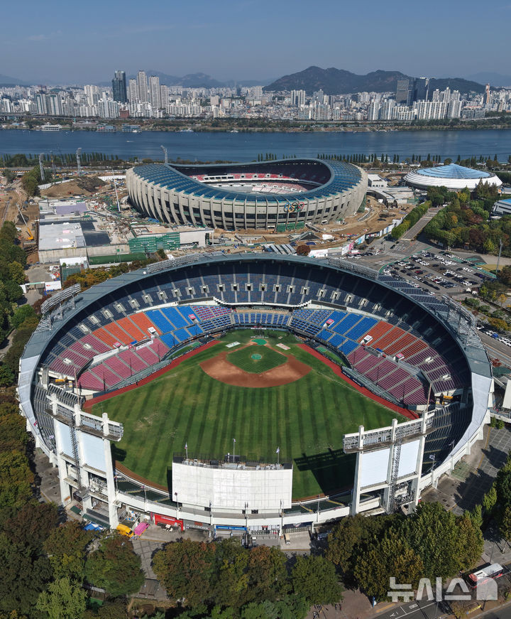 잠실야구장 철거 전 모습