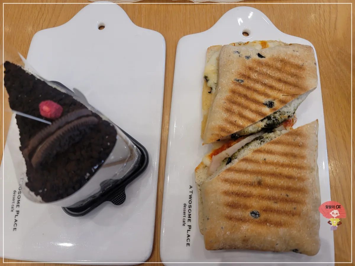 경기-남양주-투썸플레이스-다산신도시점-주문한-그뤼에르-치즈-무스와-페스토-햄-치즈-파니니