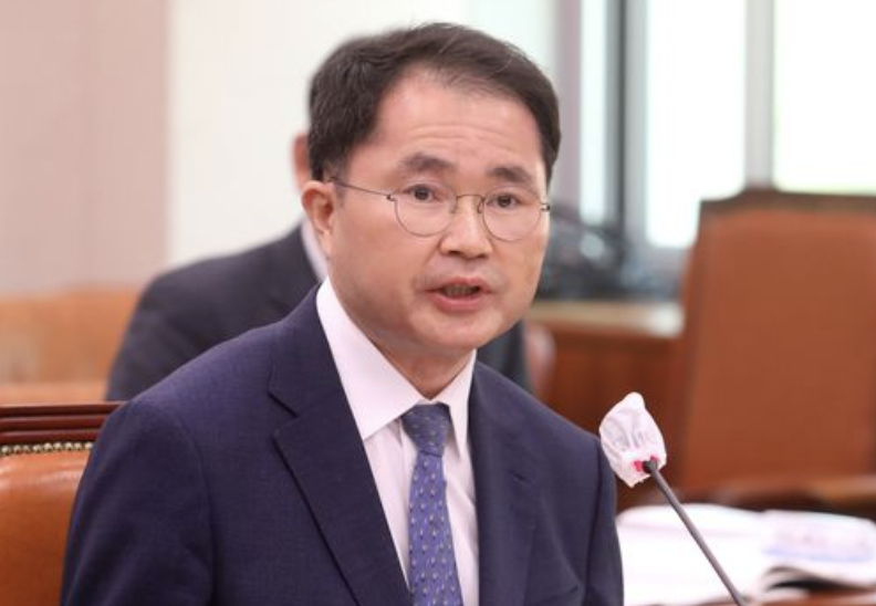 여운국 프로필
