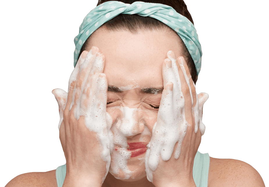 건조한 피부! 과도한 화학적 필링이 모공각화증에 미치는 영향들