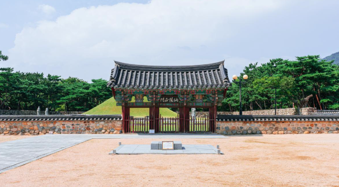 김해 수로왕릉