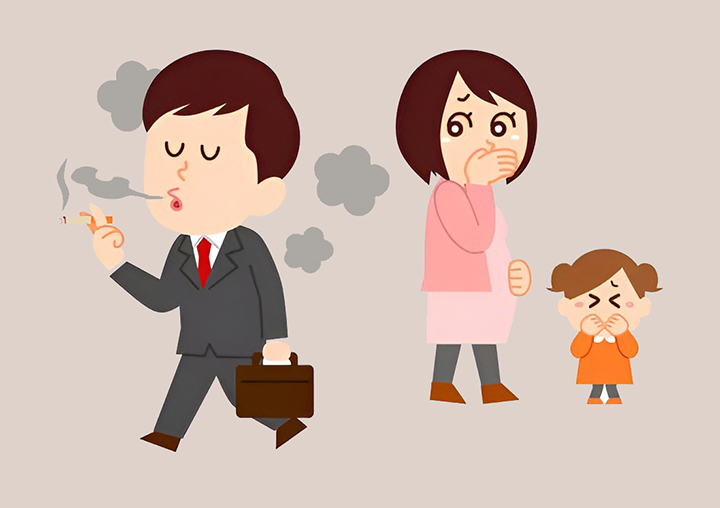 담배-연기로-힘든-여성