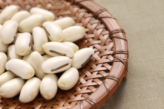 껍질을-깐-작두콩