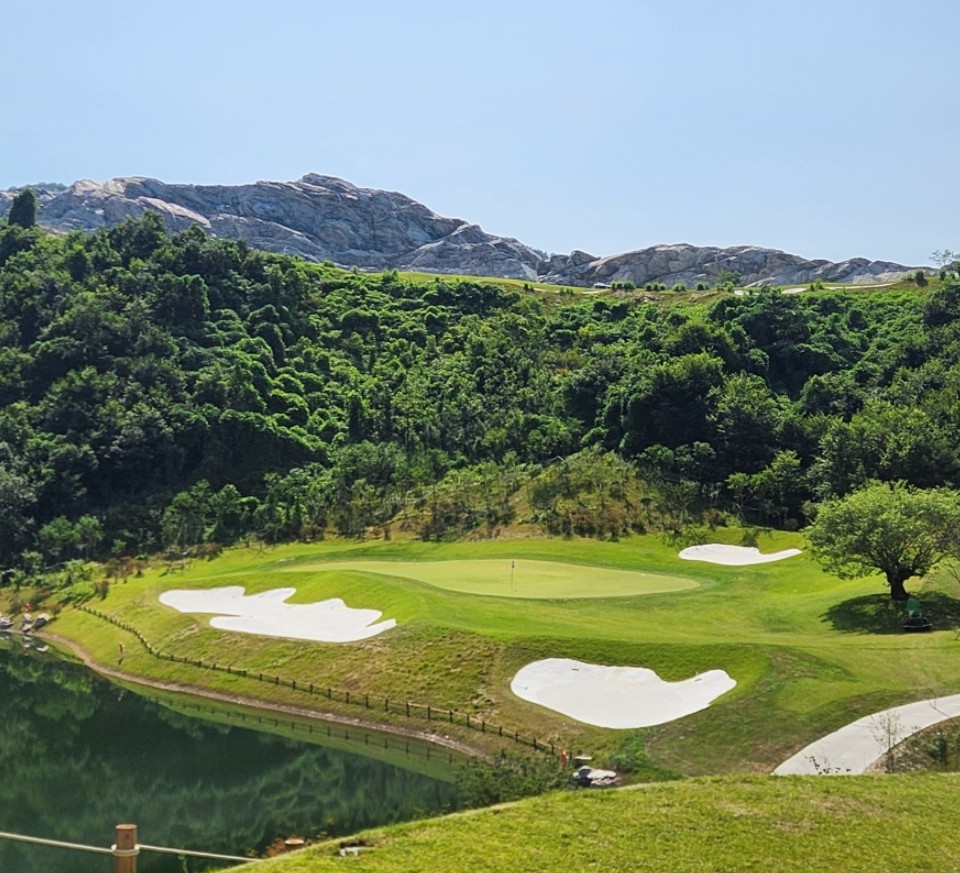 프리미엄 골프장 '카스카디아CC' 소개