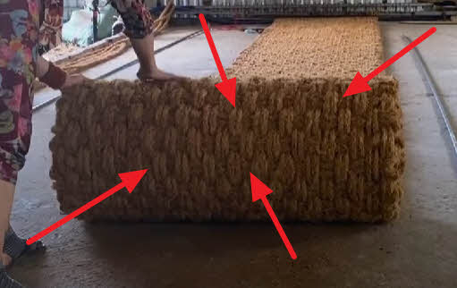 야자매트 생산모습