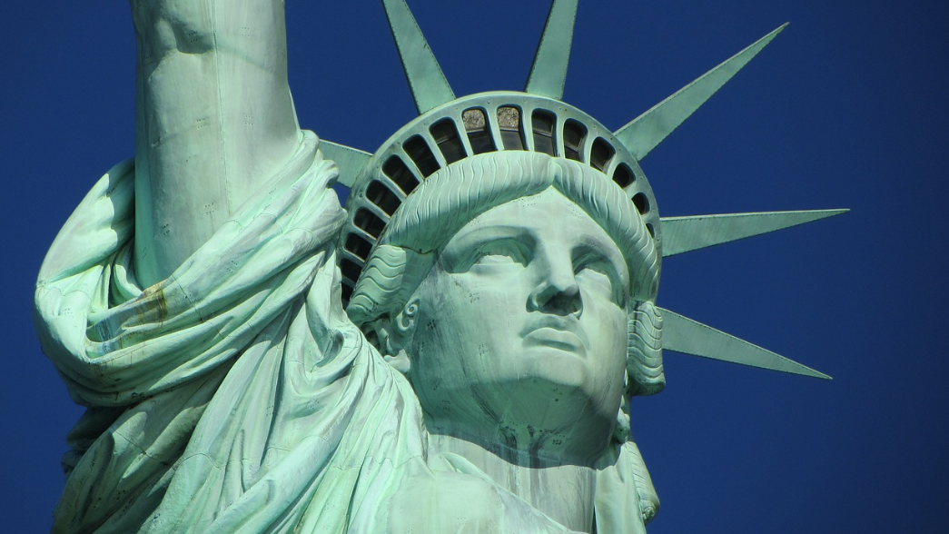 자유의 여신상 사진