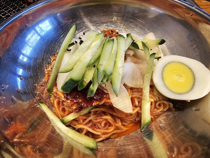 판교 돼지고기집 '천지연'