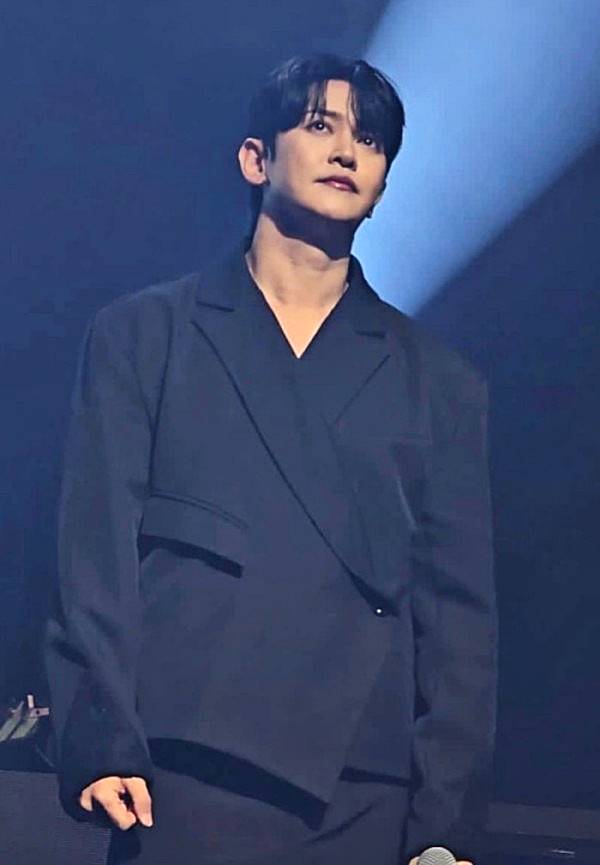강균성