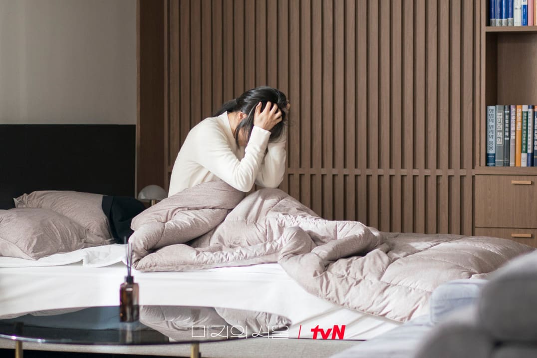 드라마 미지의서울 관련 이미지