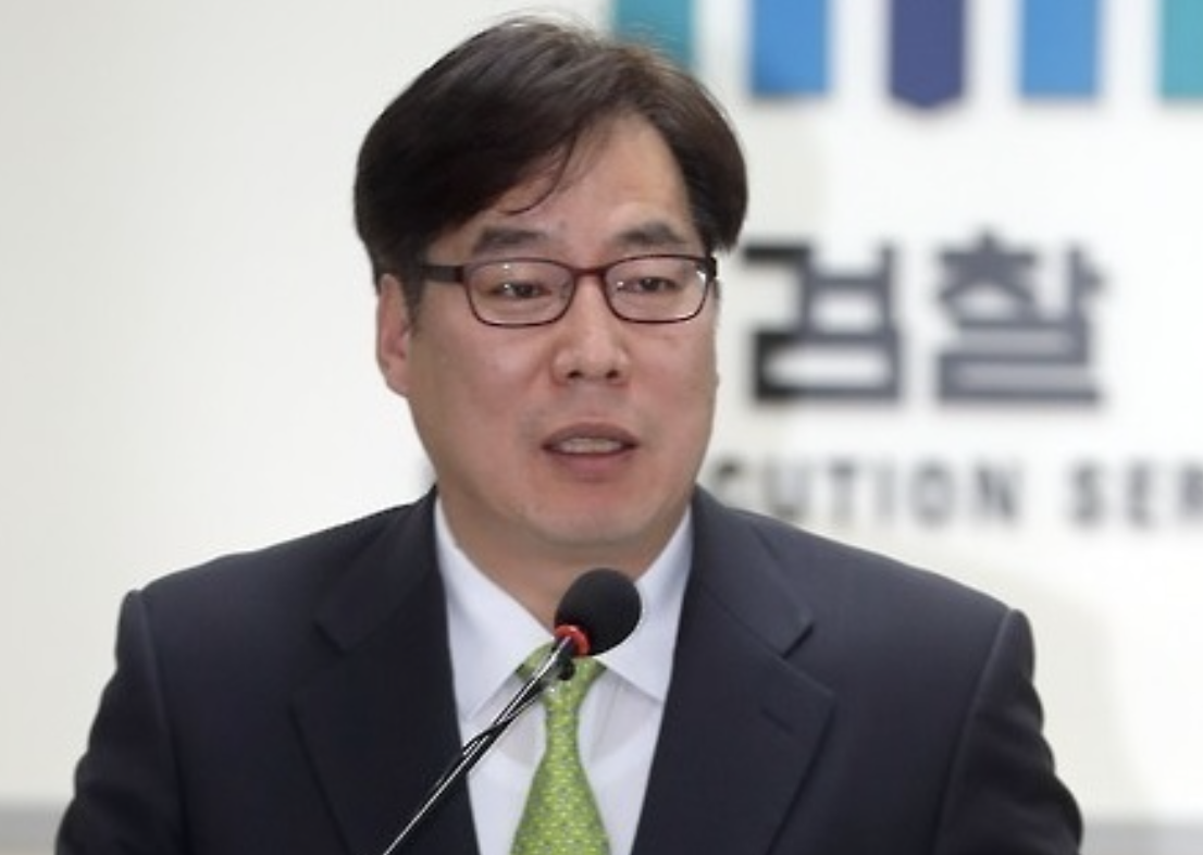윤대진 검사