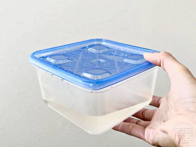 반찬통 냄새 없애기 양념 물든거 얼룩 제거