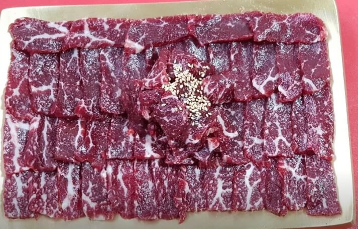 생생정보 믿고 떠나는 스타고장 가수 홍경민의 전라남도 함평 여행 한우 함평육회비빔밥 맛집 화랑식당 함평나비대축제 주포지구 한옥전원마을 함평 바나나 생태나라 