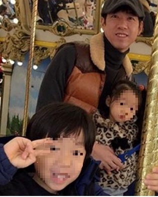 윤손하 남편 신재현 가족사진