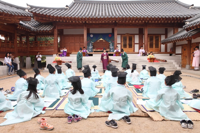 중양절의 다양한 행사