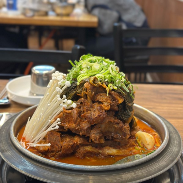 청년감자탕 메뉴 이미지