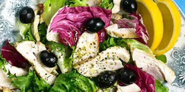 레몬 드레싱 그릴드 치킨 샐러드