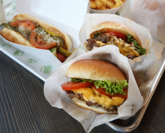 강남역 미국 수제버거 '쉐이크쉑'