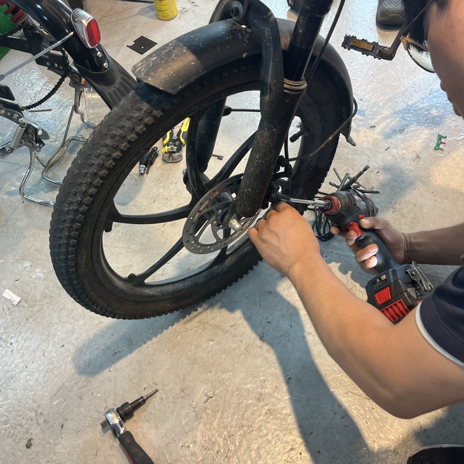 수원 전기자전거 수리 AS: 타이탄700-브레이크 안 잡힘, TITAN 레버 교체, 경기 화성 동탄 오산 용인 광교 안양 안산 군포 분당