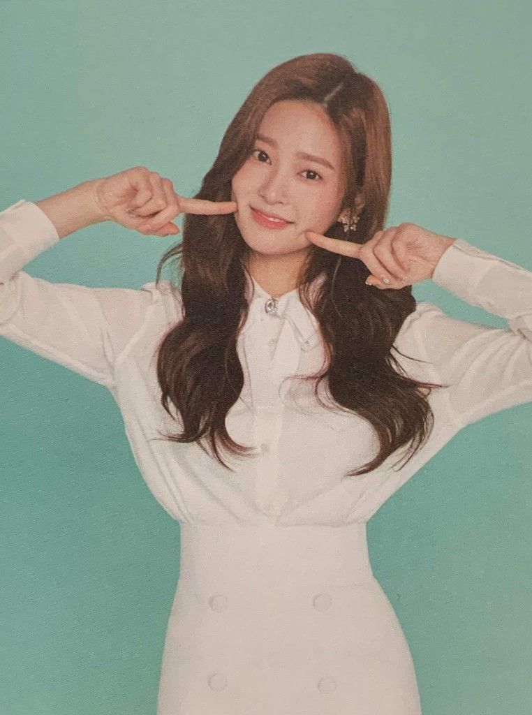 아이즈원 김민주 최애사진