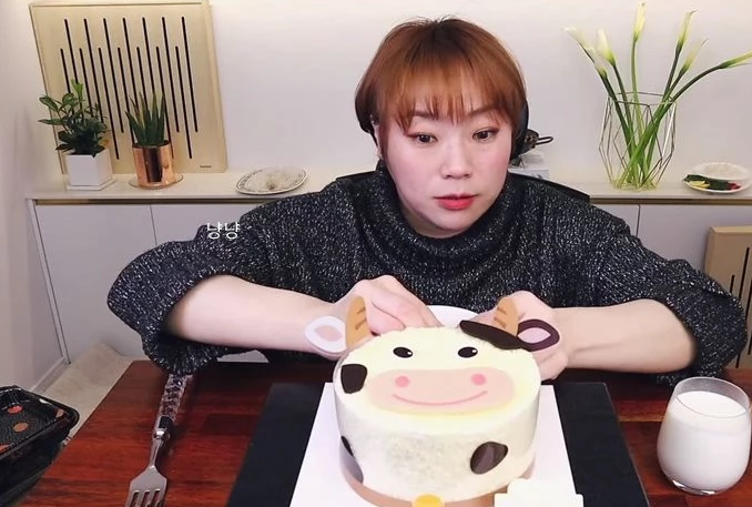 입 짧은 햇님