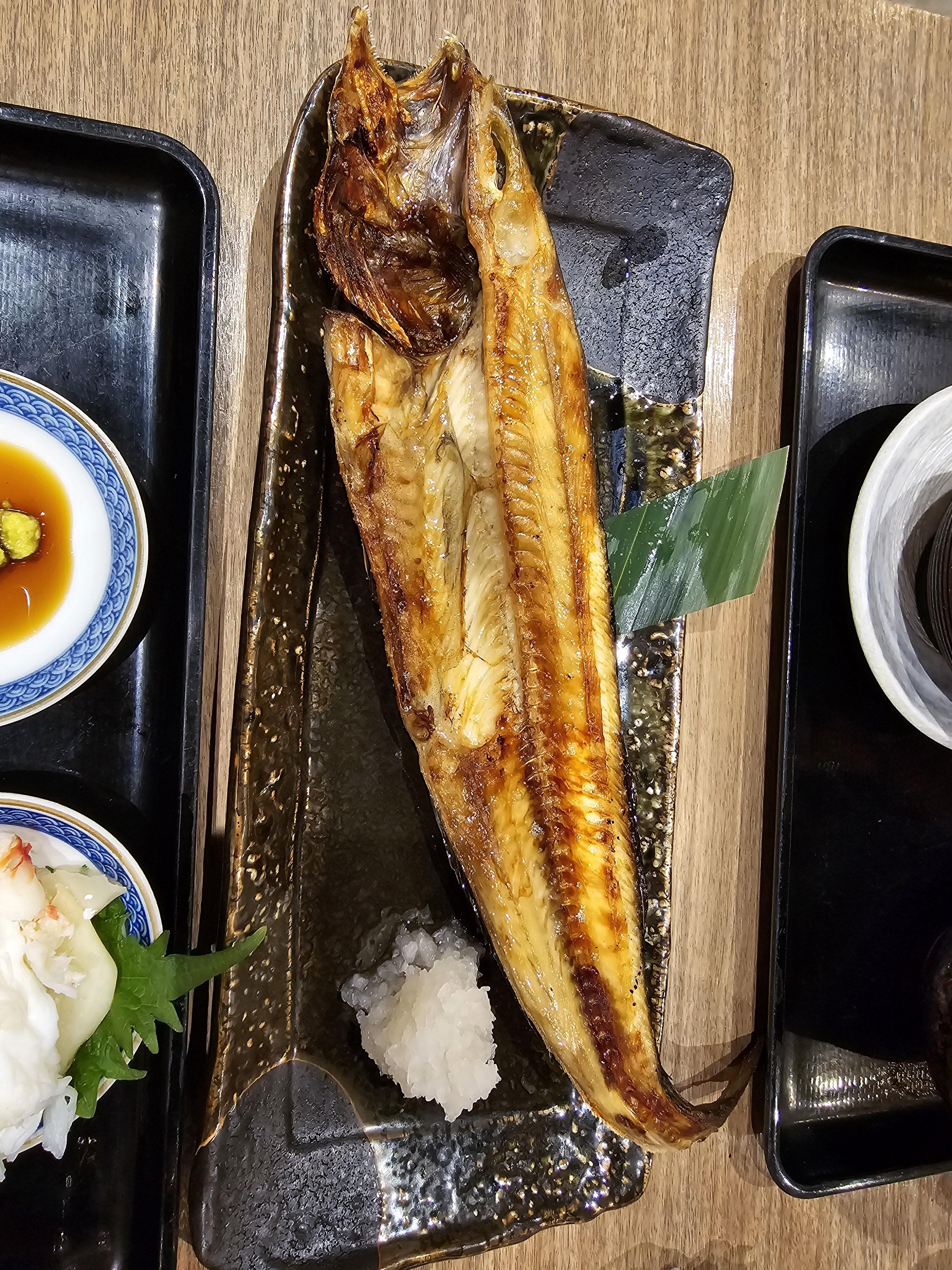 니조시장카이센동