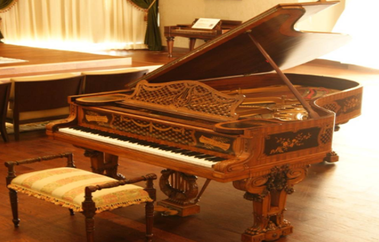 프라움 악기박물관