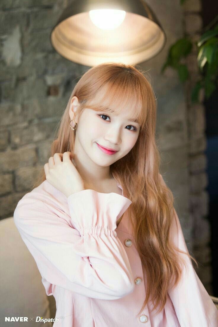 김채원 사진 모음 김채원 사진 모음