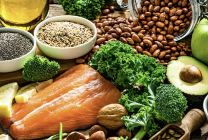 피부건조증 증상&amp;#44; 치료법&amp;#44; 좋은 음식과 연고 등 소개