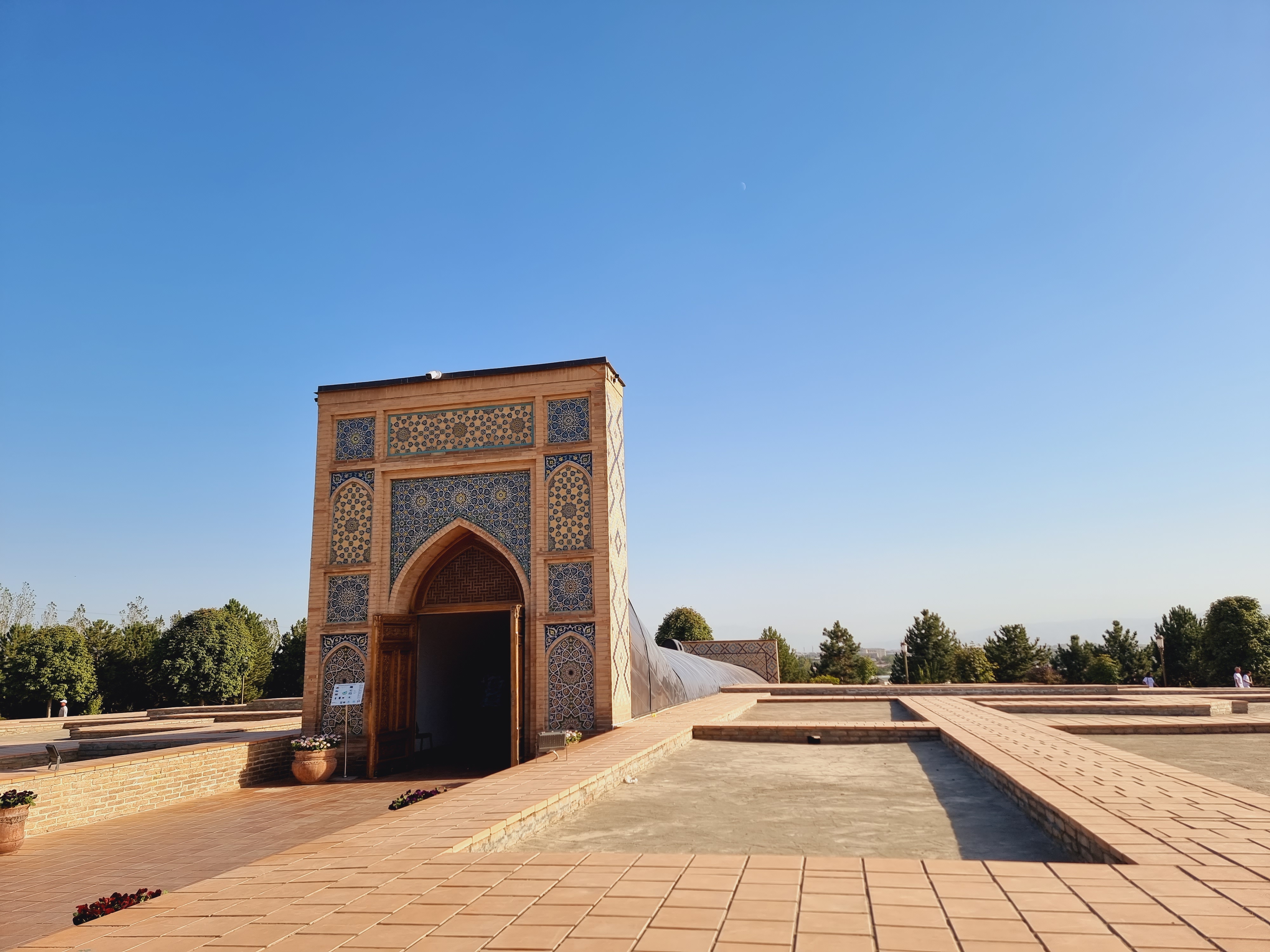 울르그벡 천문대 입구