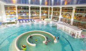 워터파크 메인 중앙 시점